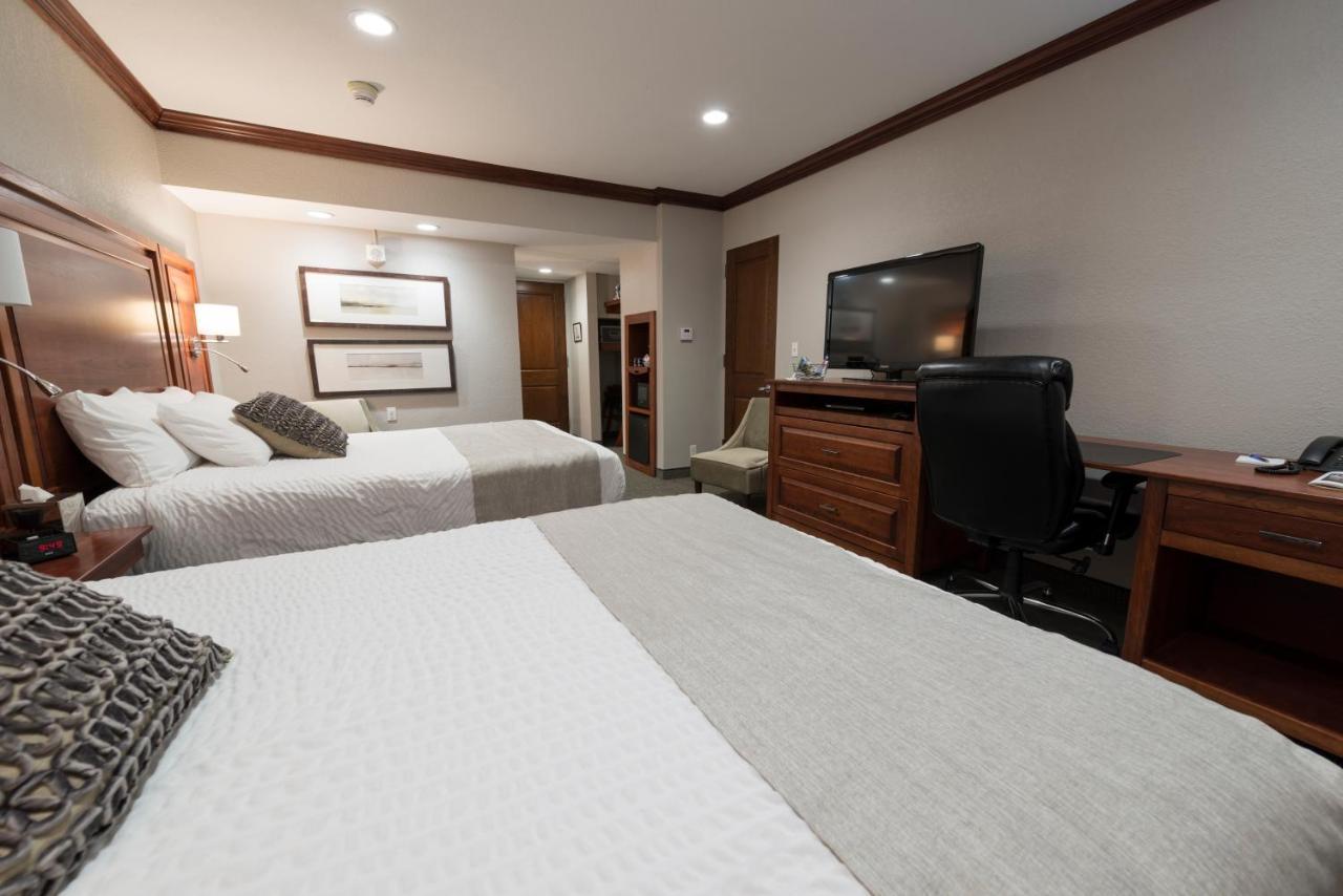 Hillsdale College Dow Hotel And Conference Center 外观 照片